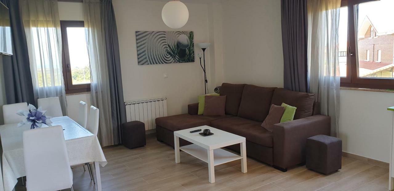 Apartamentos La Pradera De Isla Plana Eksteriør bilde
